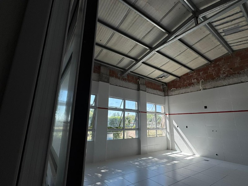 Morteros presentó nuevas aulas en el IPEMyT N° 286 y destacó avances en Infraestructura Educativa